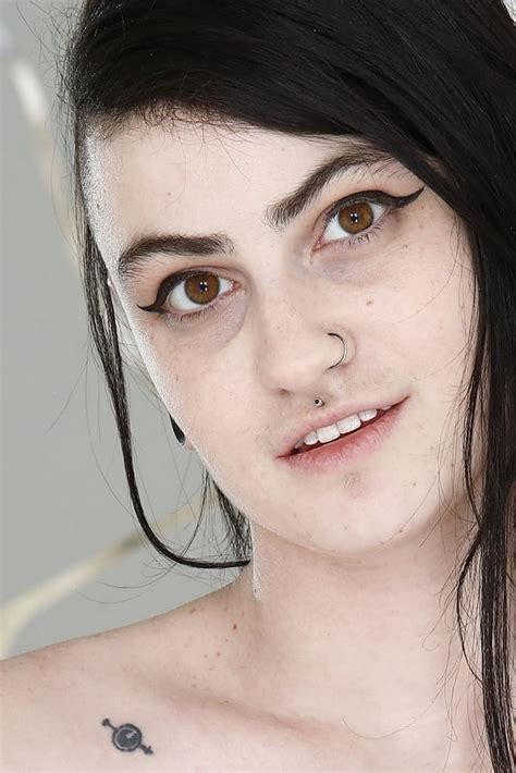 www.heavyonhotties.com|Pornstars and Amateur Girls .